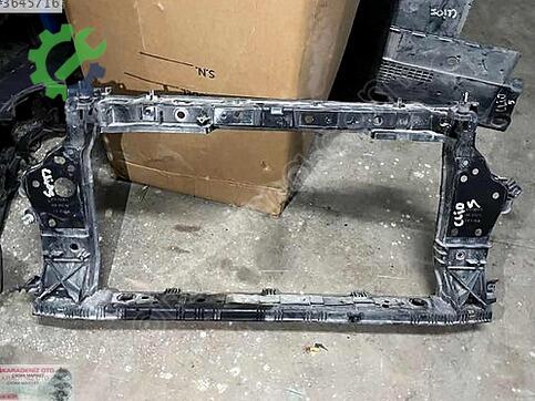 Renault Clio Ön Panel çıkma parça