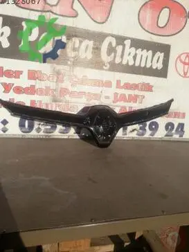 Renault Clio Ön Panjur çıkma parça
