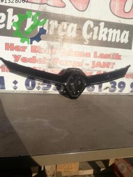 Renault Clio Ön Panjur çıkma parça