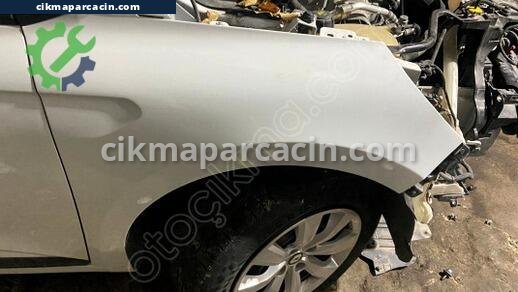 Renault Clio Sağ Ön Çamurluk çıkma parça