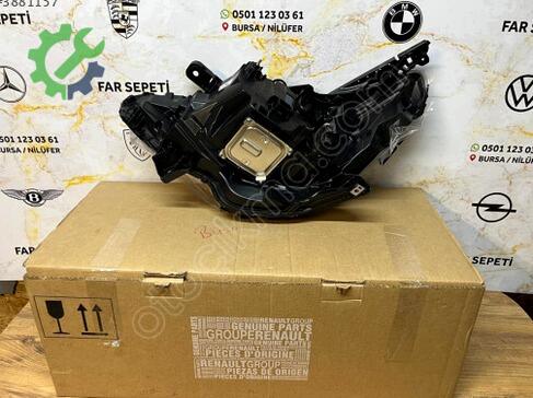 Renault Clio Sağ Ön Far 260100902R çıkma parça