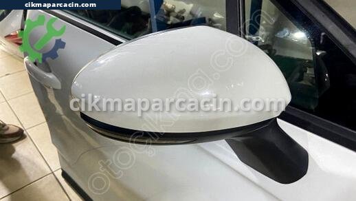 Renault Clio Sağ Dış Ayna çıkma parça
