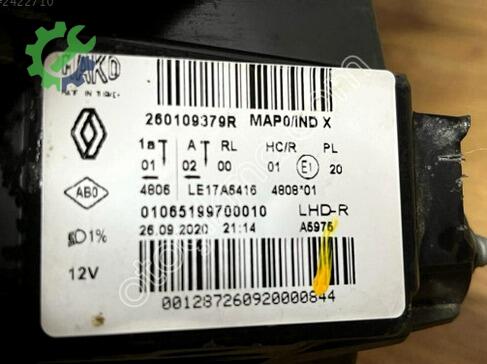 Renault Clio Sağ Ön Far 260109379R çıkma parça