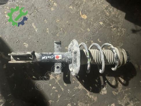 Renault Clio Sağ Ön Amortisör çıkma parça