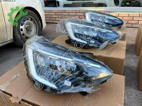 Renault Clio Sağ Ön Far çıkma parça