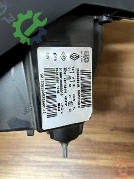 Renault Clio Sol Ön Far 260600901R çıkma parça