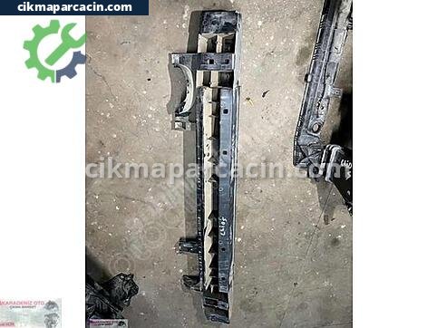 Renault Clio Arka Tampon çıkma parça
