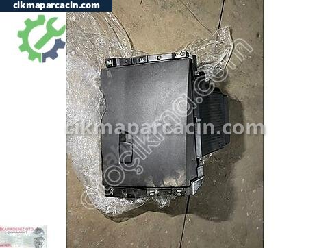 Renault Clio Torpido çıkma parça