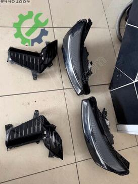 Renault Clio Sol Ön Far çıkma parça