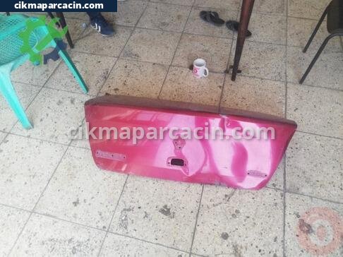 Renault Clio Bagaj Kapağı çıkma parça