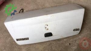 Renault Clio Bağaç Kapaği