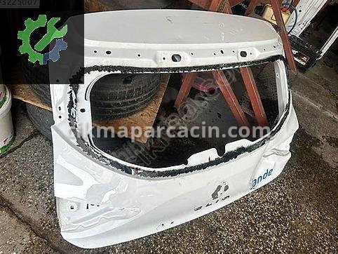 Renault Clio Bagaj Kapağı çıkma parça