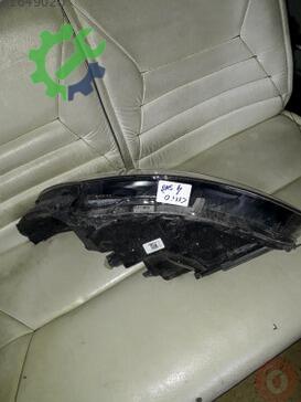 Renault Clio Sağ Ön Far çıkma parça