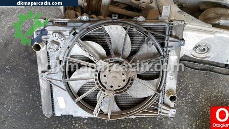 Renault Clio Fan Paneli çıkma parça