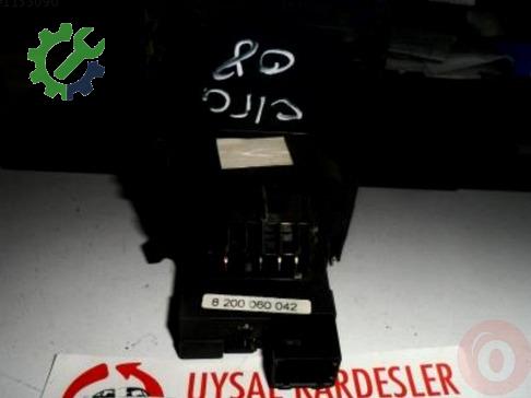 Renault Clio Far Ayar Düğmesi çıkma parça
