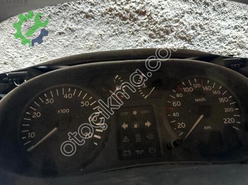 Renault Clio Göğüs çıkma parça