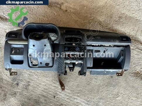 Renault Clio Göğüs çıkma parça