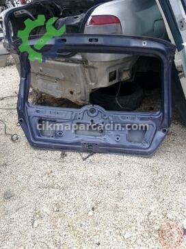 Renault Clio Arka Bagaj çıkma parça