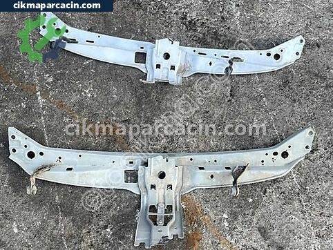 Renault Clio Ön Panel çıkma parça