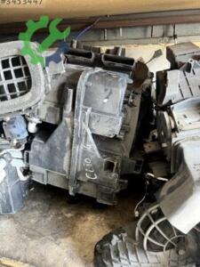 Çıkma Kalorifer Kutusu — Renault Clio (3. Adet)