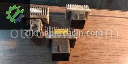 Renault Megane Röle 8200859243 çıkma parça