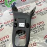 Renault Clio Orta Konsol Hatasız Orjnial Çıkma