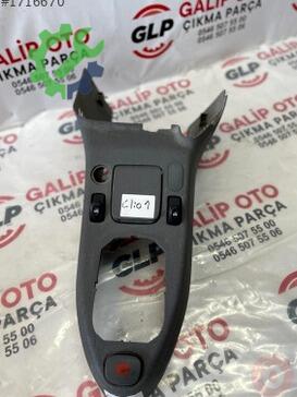 Renault Clio Orta Konsol çıkma parça