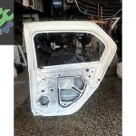 RENAULT CLİO SAĞ ARKA KAPI ÇIKMA ORJİNAL