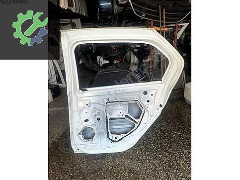 Renault Clio Sağ Arka Kapı çıkma parça