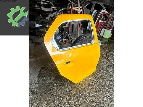 Renault Clio Sağ Arka Kapı çıkma parça