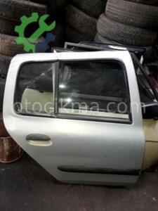 Renault Clio sağ arkakapi