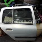 Renault Clio sağ arkakapi