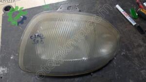 Renault Clio 2025 Sağ Ön Far Çıkma
