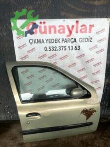 Renault Clio Orijinal Çıkma Sağ Ön Kapı
