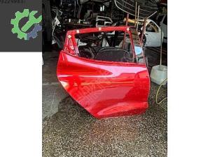 RENAULT CLİO SAĞ ÖN KAPI ÇIKMA ORJİNAL