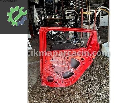 Renault Clio Sağ Ön Kapı çıkma parça