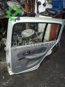 Renault Clio Sağ Arka Kapı çıkma parça