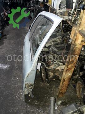 Renault Clio Sağ Arka Kapı çıkma parça