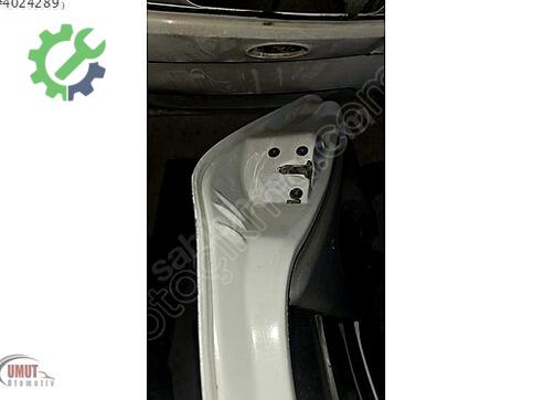 Renault Clio Sağ Arka Kapı çıkma parça