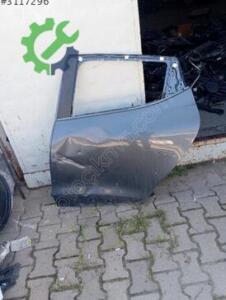 Renault Clio sol arka kapı 2013 2019 arası