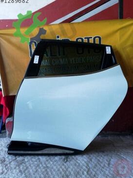 Renault Clio Sol Arka Kapı Camı çıkma parça