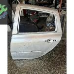 RENAULT CLİO SOL ARKA KAPI ÇIKMA ORJİNAL