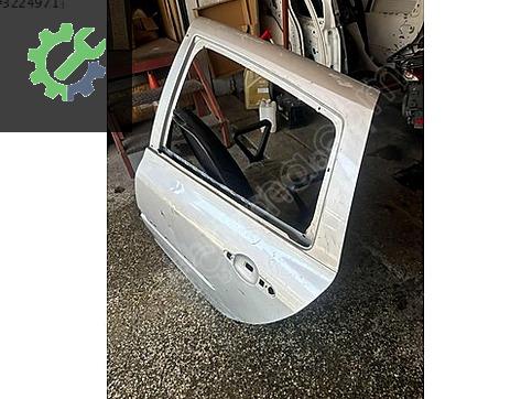 Renault Clio Sol Arka Kapı çıkma parça