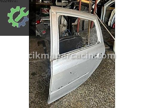 Renault Clio Sol Arka Kapı çıkma parça