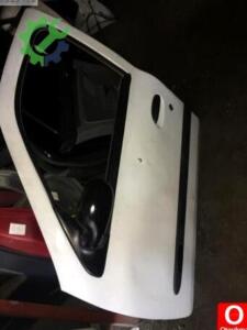 Renault Clio sol ön kapı orjinal çıkma