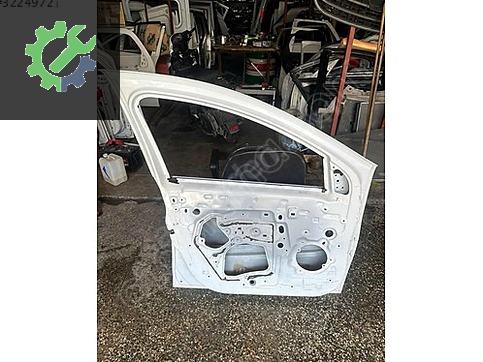 Renault Clio Sol Ön Kapı çıkma parça
