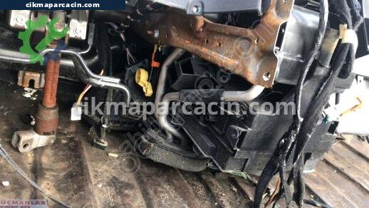 Renault Clio Kalorifer Kutusu çıkma parça
