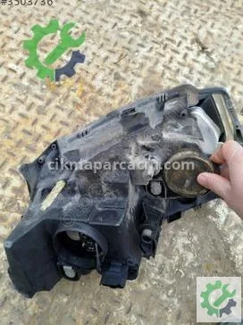 Renault Clio Far Camı çıkma parça