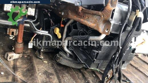 Renault Clio Kalorifer Kutusu çıkma parça