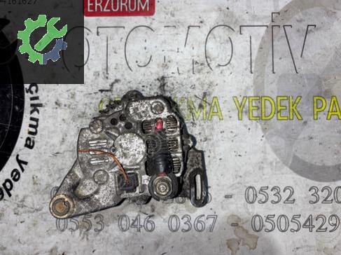 Renault Clio Şarj Dinamosu 8200065730 çıkma parça